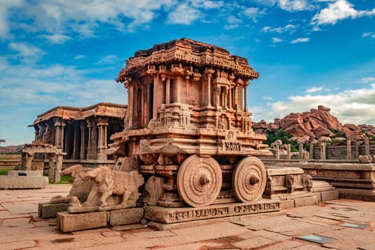 Hampi Ruins & Bouldering Haven